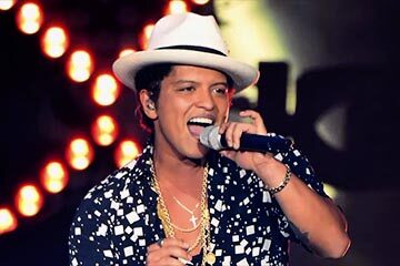 Bruno Mars - Dolby Live at Park MGM, Las Vegas, NV - 12/30/2022 & 12/31 ...